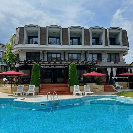 Family Hotel Paradise Святые Константин и Елена Экстерьер фото