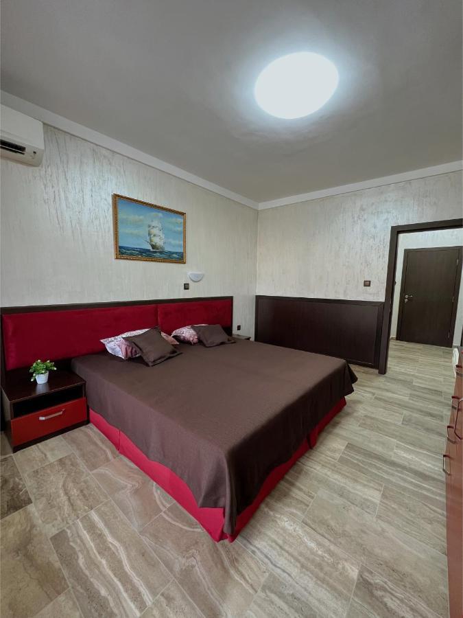Family Hotel Paradise Святые Константин и Елена Экстерьер фото