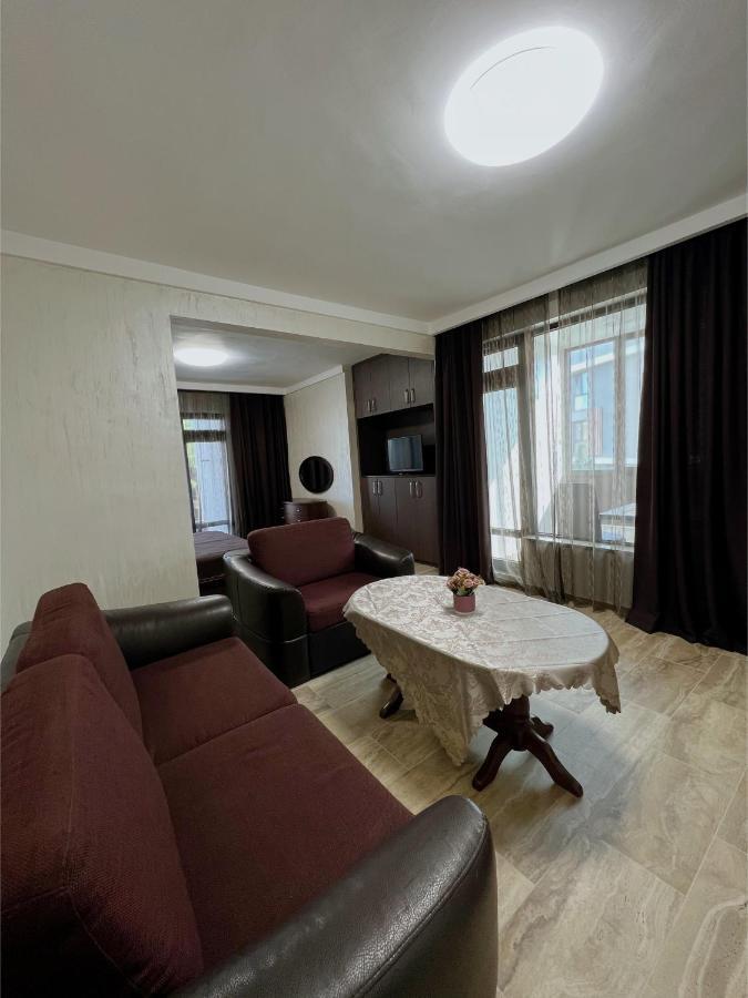 Family Hotel Paradise Святые Константин и Елена Экстерьер фото