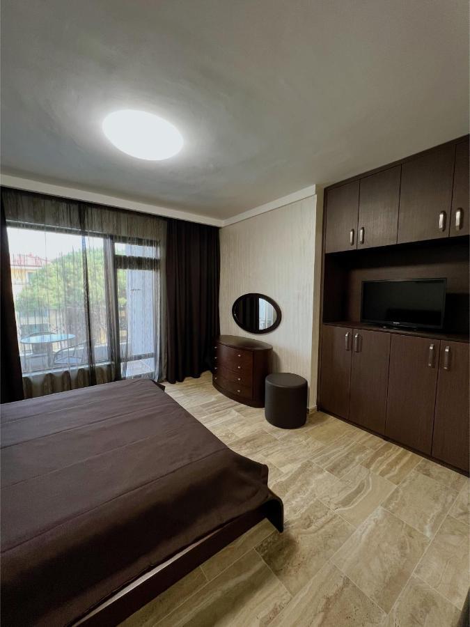 Family Hotel Paradise Святые Константин и Елена Экстерьер фото